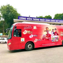 Roadshow car