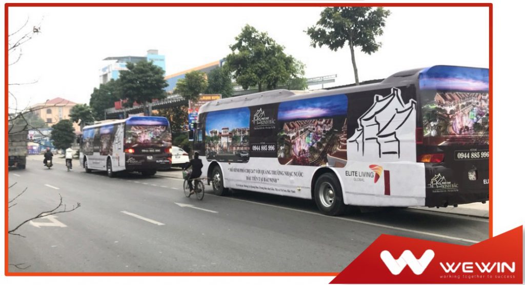 chay-roadshow-luxury-oto-45-cho