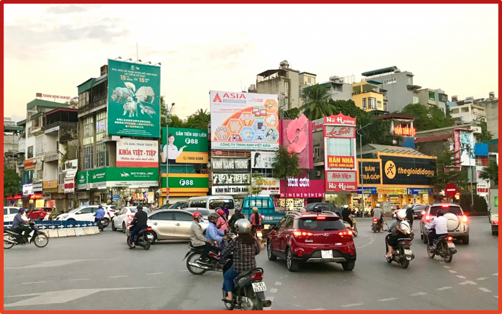 Billboard tại Kênh Kiêm Hạ Long