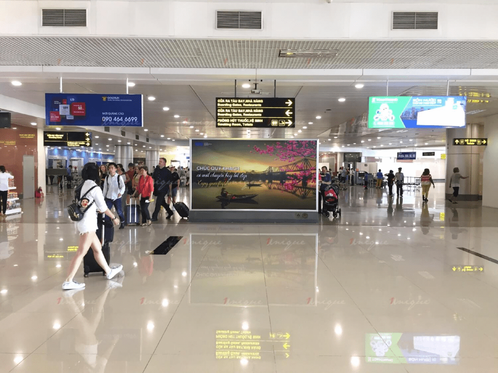 Quảng cáo màn hình LED tại sân bay