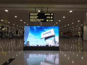 Quảng cáo màn hình LED trong sân bay