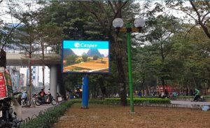 Hình ảnh màn hình LED tại phố Ba Đình, Hà Nội