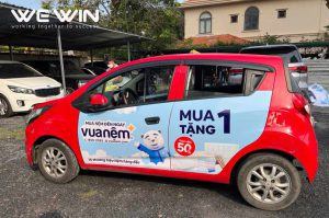 Báo giá quảng cáo trên taxi công nghệ