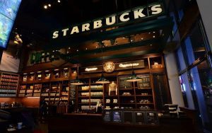 Starbucks và chiến lược trưng bày tại điểm bán 