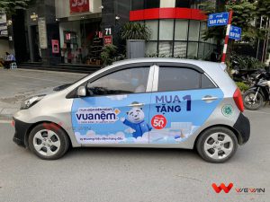 Quảng cáo taxi công nghệ Vua Nệm