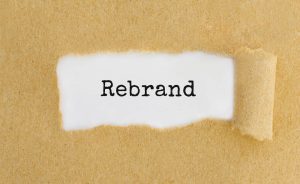 Đổi tên doanh nghiệp của bạn trong quá trình Rebrand