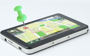 Để tối ưu hóa hiệu quả của quảng cáo ngoài trời, việc sử dụng công nghệ GPS và bản đồ số là rất quan trọng