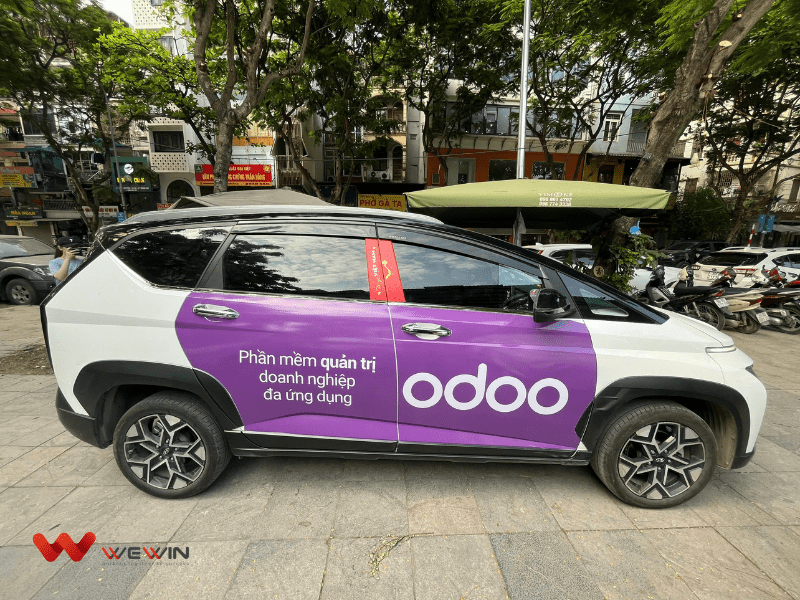 Quảng cáo taxi công nghệ