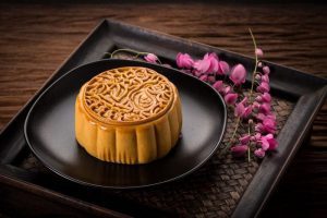 Vì sao bánh Trung thu đại hạ giá sau rằm tháng Tám?